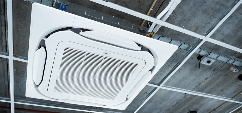 Laat een airco professioneel installeren en voorkom een boete